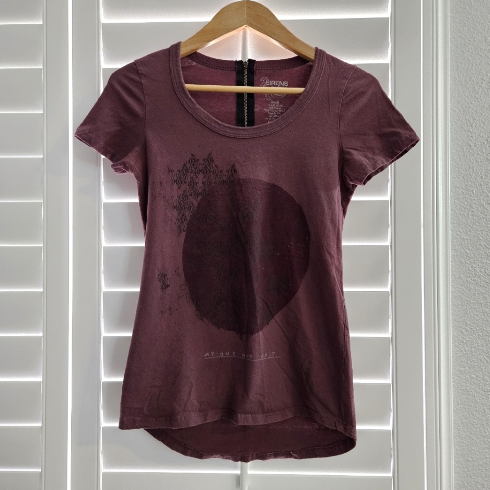 Sirens & Dolls Graphic Tee